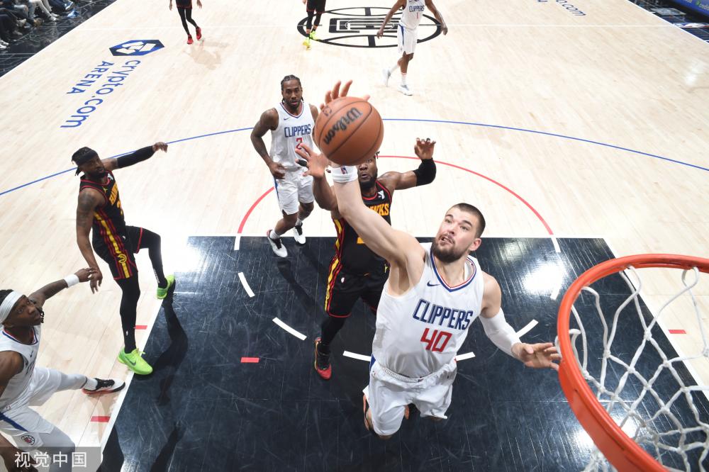 一个能在防 一个能在防